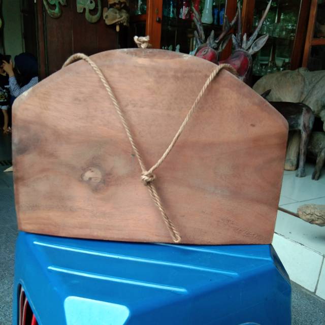 Klontong sapi / lonceng sapi kayu besar