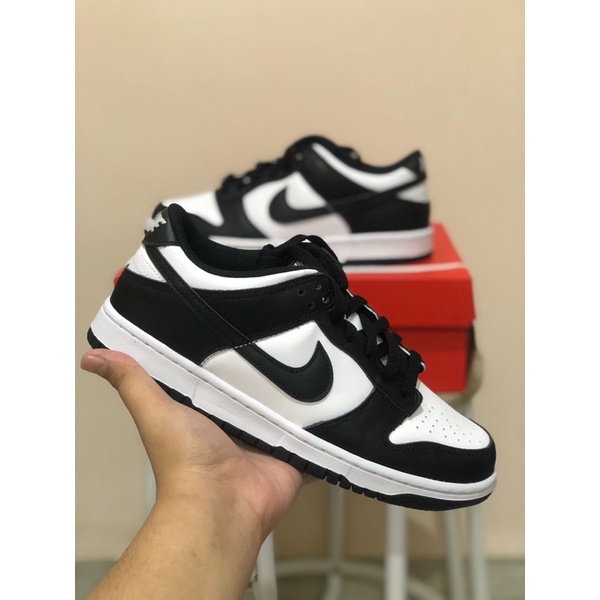 nike dunk low black white