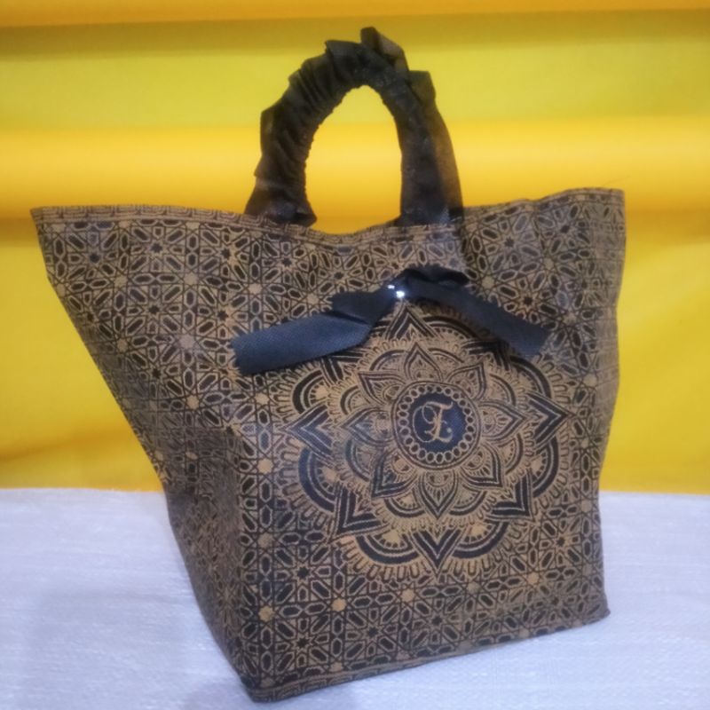 tas hajatan batik berkat dus 22