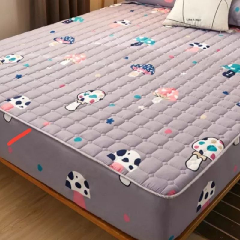 Sprei Waterproof Quilt Motif 180 x 200 Cm - Sprei Anti Air Bed Cover Lembut Nyaman Berkualitas-Ungu