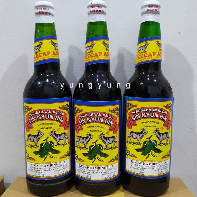 

KECAP ASIN CAP KAMBING DUA KAMBING PONTIANAK SINGKAWANG BOTOL 620 ML - TANPA BUBBLE