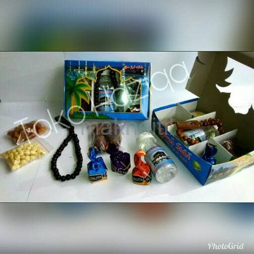 

paket oleh oleh haji spesial