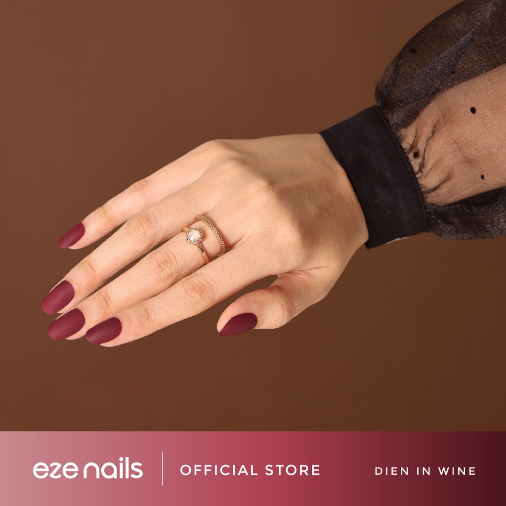 Dien in Wine – Eze Nails Spot On Manicure