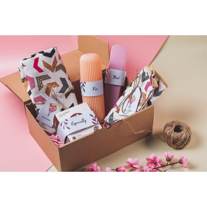 

Best Product!!! Hampers New Normal Gift Kado Travel Kit Cantik - Paling Diminati