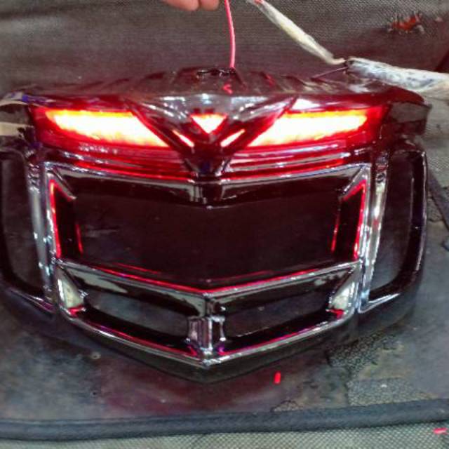 Cover tutup lampu stop led nmax old plus ducktail