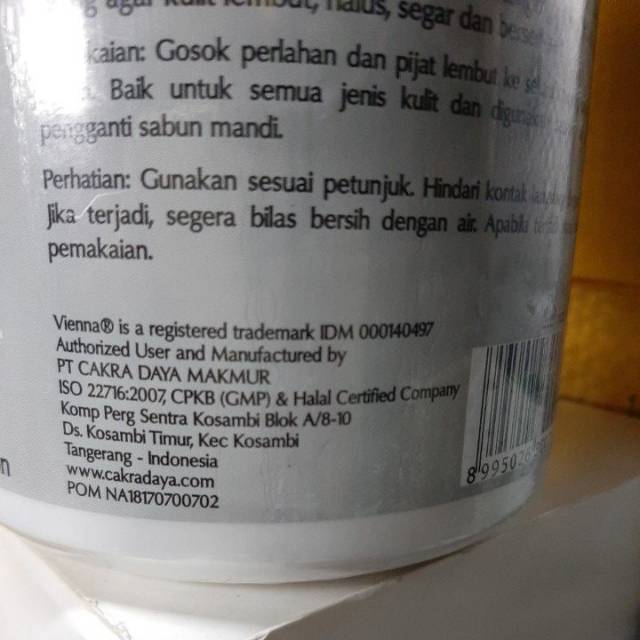 VIENNA BODY SCRUB GOATS MILK BPOM | LULUR SUSU KAMBING 1 KG