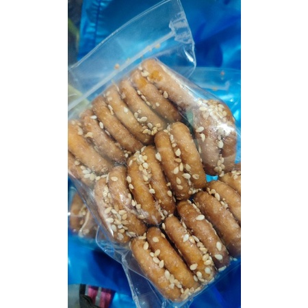 

KUE MANCHO