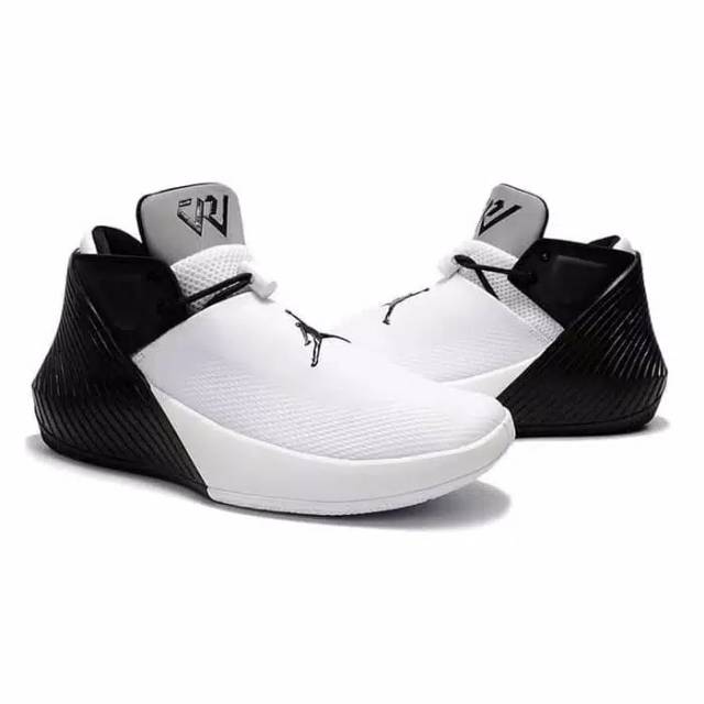 NIKE AIR JORDAN low original bnwb