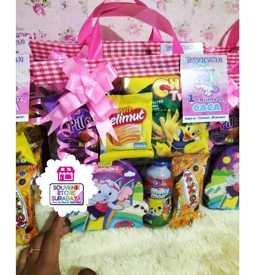 

Ready Stock Souvenir Snack Ulang Tahun / paket lunch box / souvenir murah/ bingkisan murah/ paket lunchbox+snack / Souvenir Murah Surabaya / Hampers Ultah Anak / Snack Birthday Kemasan ㅱ
