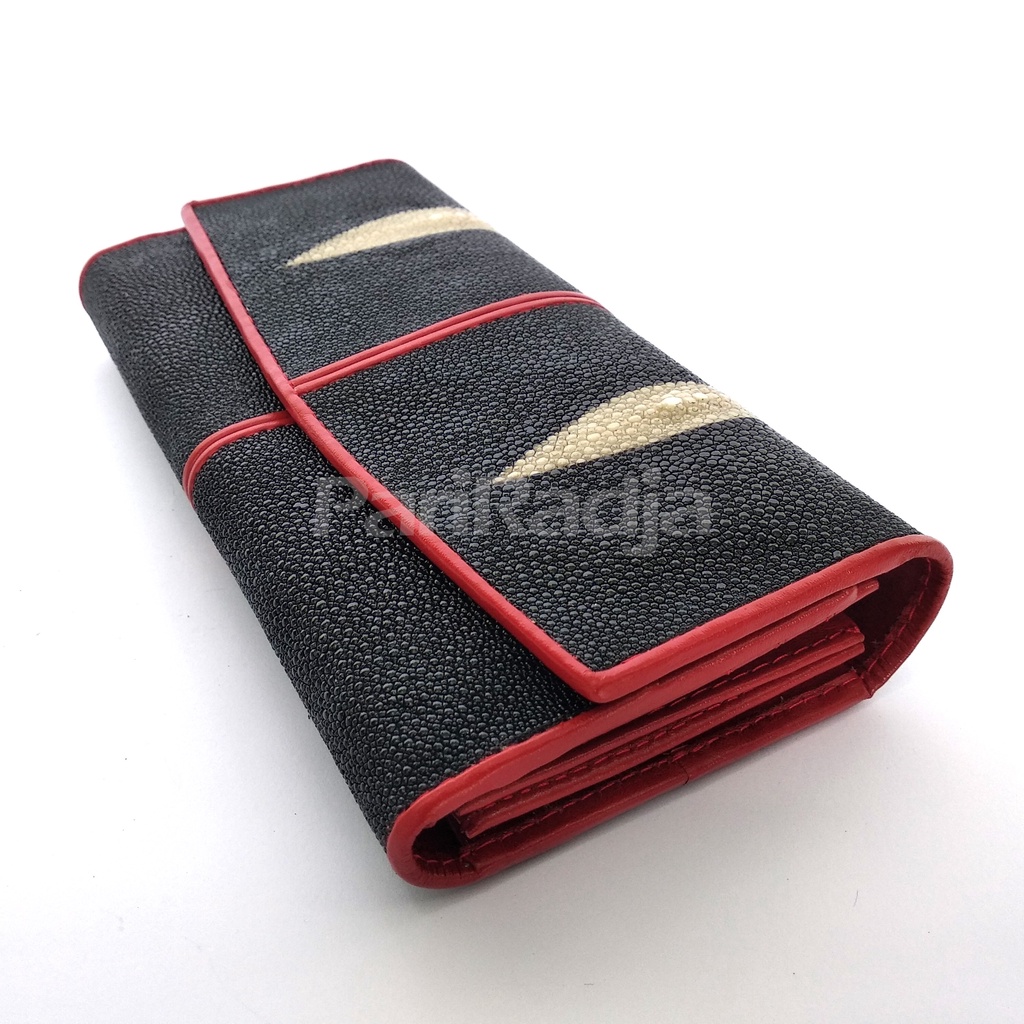 Dompet wanita kulit ikan pari asli model besar hitam merah mata diamond | dompet kulit ikan pari asl