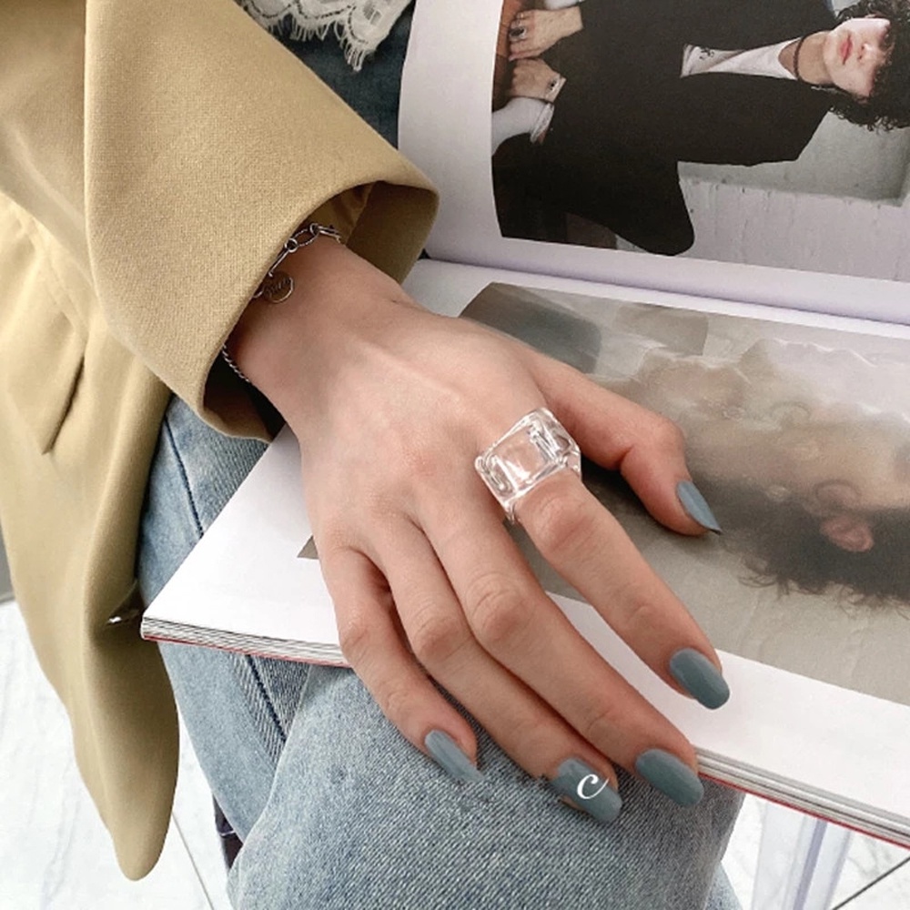 Needway  Fashion Jewelry Resin Rings Retro Geometric Finger Ring Women Trendy Elegant Irregular Cool Girls Transparent/Multicolor