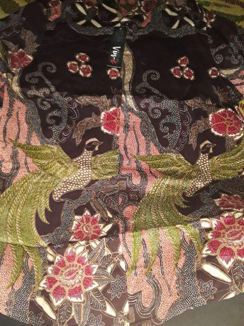 Kemeja Batik Merak Lengan Panjang Slim Fit Kantor Batik Motif Merak