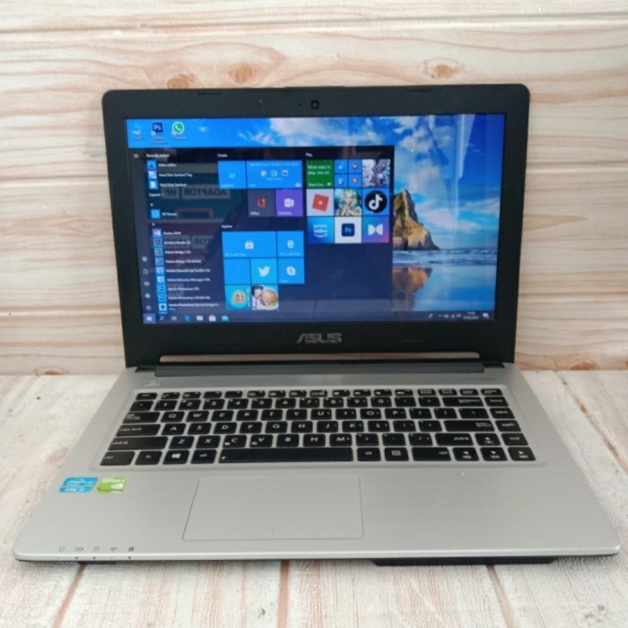 Asus K46CB Silver i3/4GB/500GB/nVidia Geforce 740-2GB/WIN10 Second