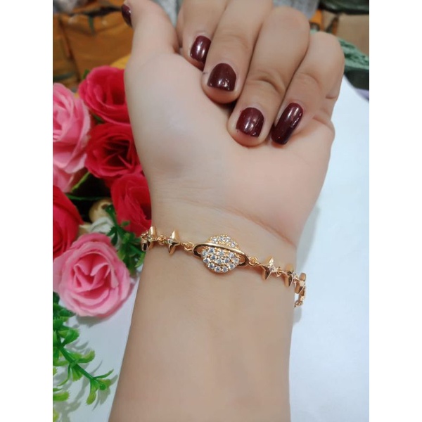 Promo,,, perhiasan wanita titanium Gelang Tangan anti karat lapis emas gold dan silver motif pilihan