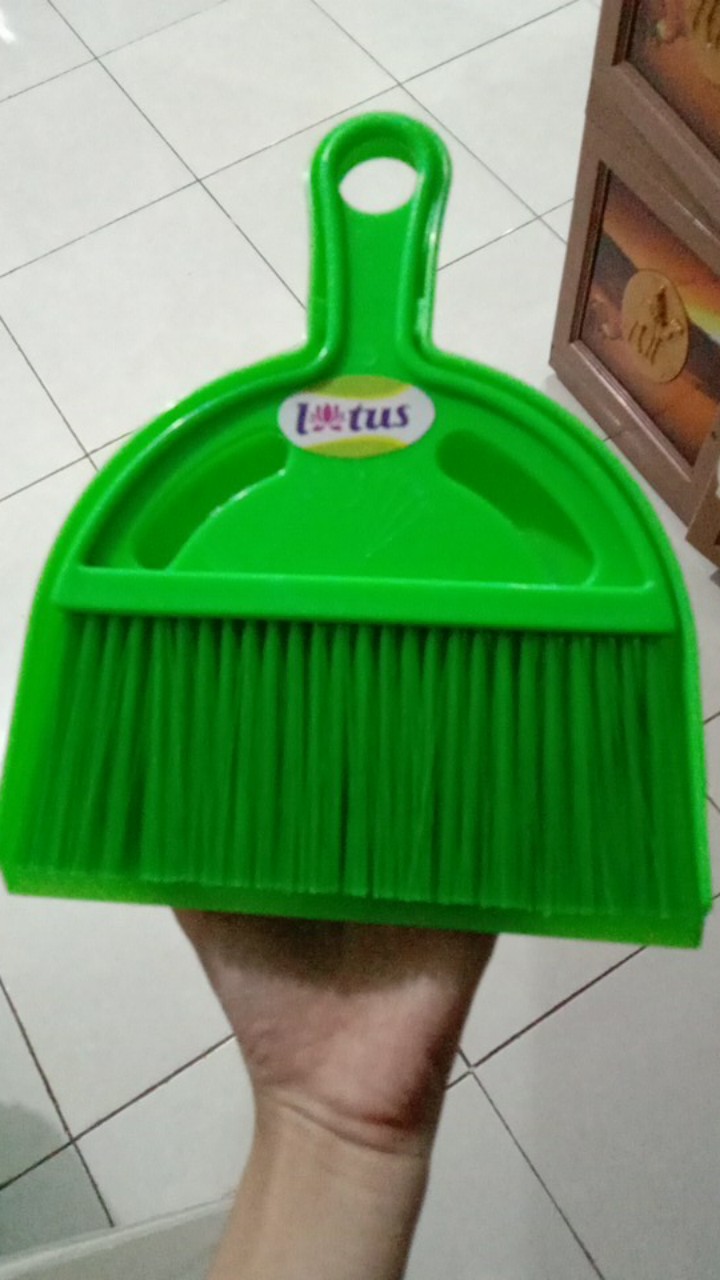 Serbu Murah - Lotus Sapu Warna Warni / Sapu Kecil Pengki Serbaguna / Mini Broom Dust Pan / Sapu