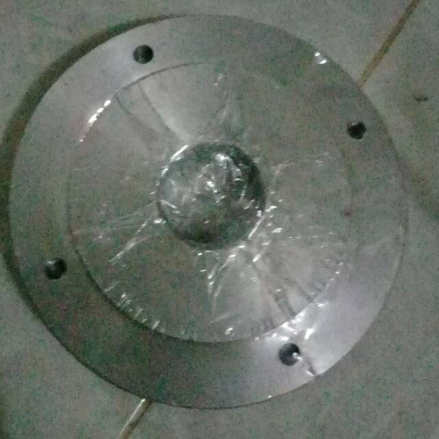 Adaptor cakram belakang