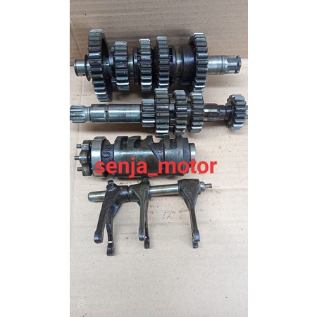 rasio Jupiter MX new 135 atau 5speed second original