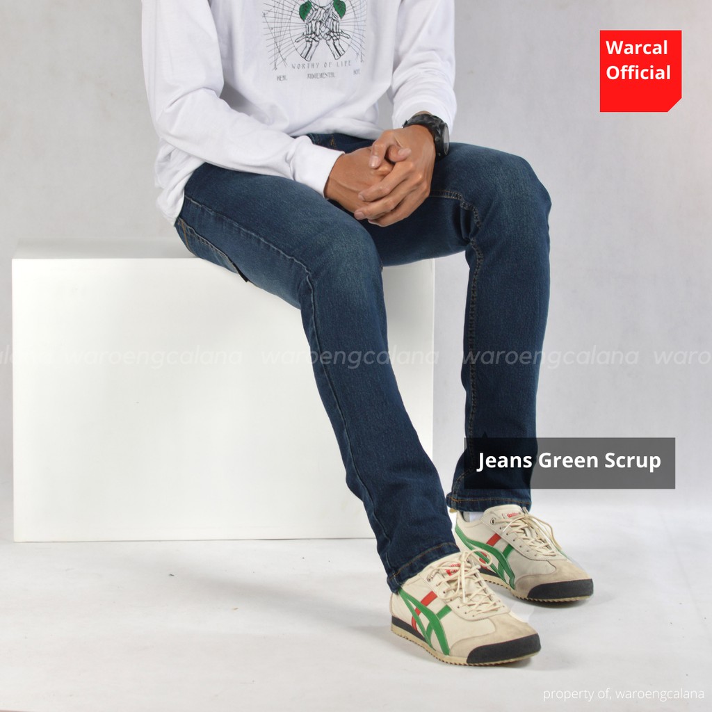 In One Celana Jeans Panjang Green Scrup