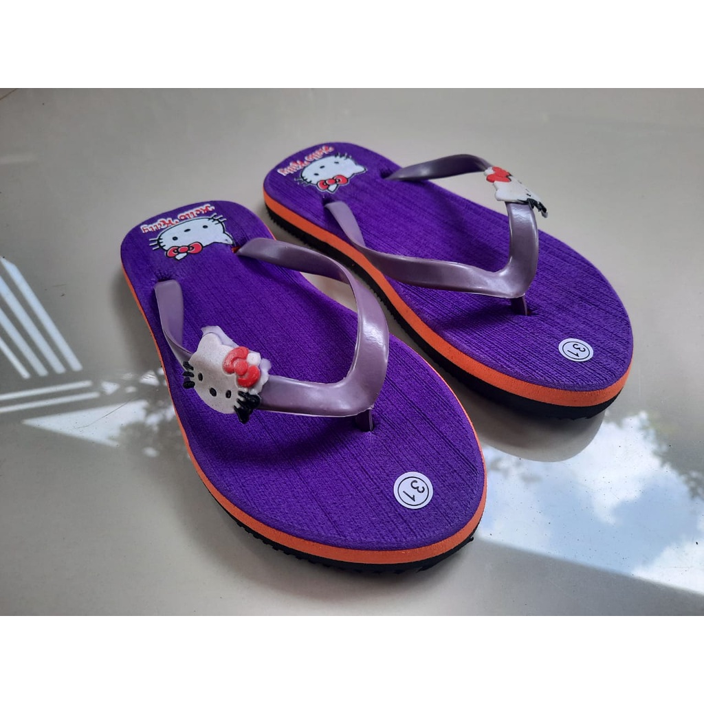 SANDAL PEREMPUAN HELLO KITTY PLAT TERBARU