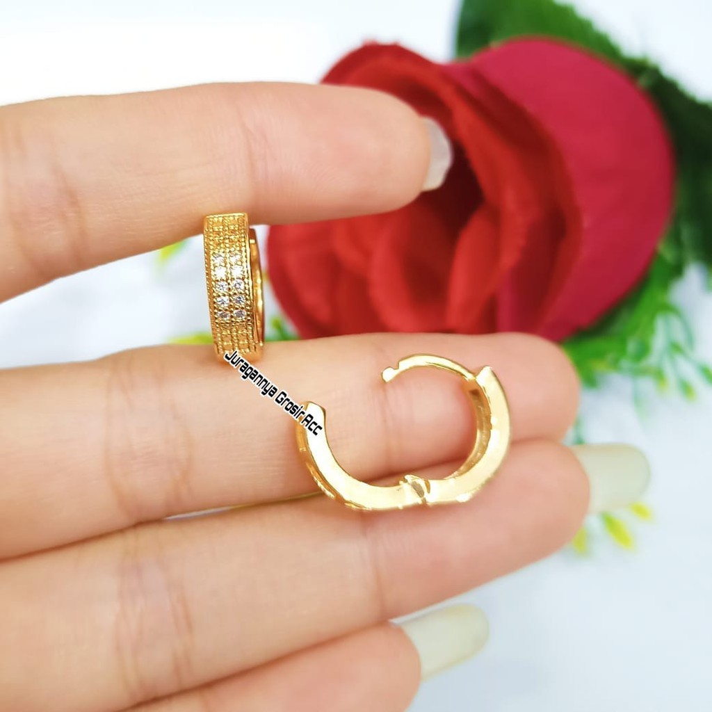 Anting Titanium Jepit/Clip Juray Full Motif Permata Zircon Elegan Anti Karat