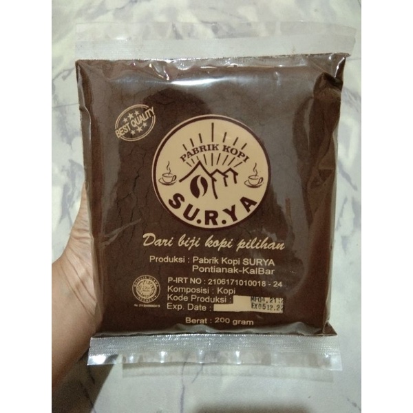 

Kopi SURYA (200g) Kopi Bubuk Asli Pontianak / Bubuk Kopi Khas Kalbar / Kopi Pontianak / Oleh oleh khas Pontianak / Kopi Kampung / Kopi Legendaris / Kopi Tradisional