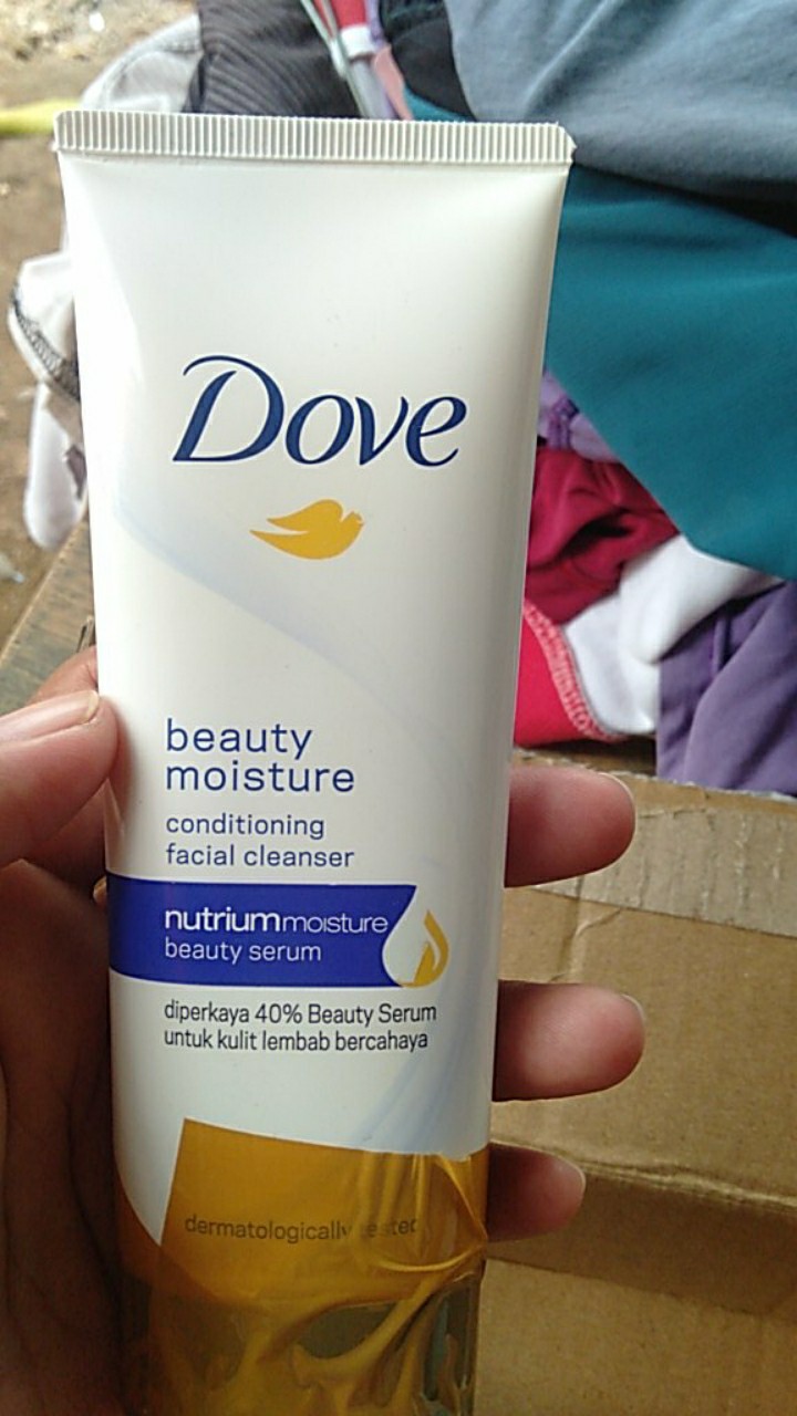 Dove facial foam beauty moisture 100gr | Shopee Indonesia