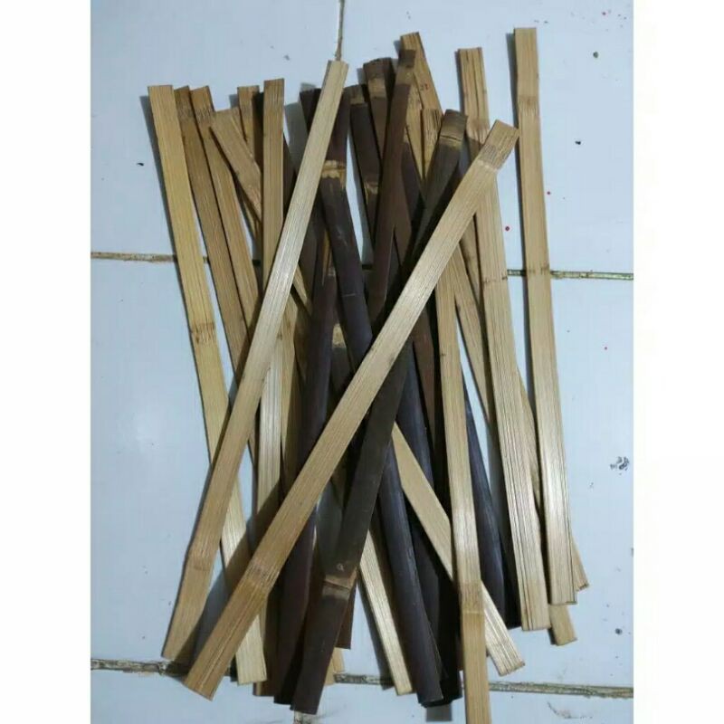 bambu belah untuk pagar dn penyanggh tanaman