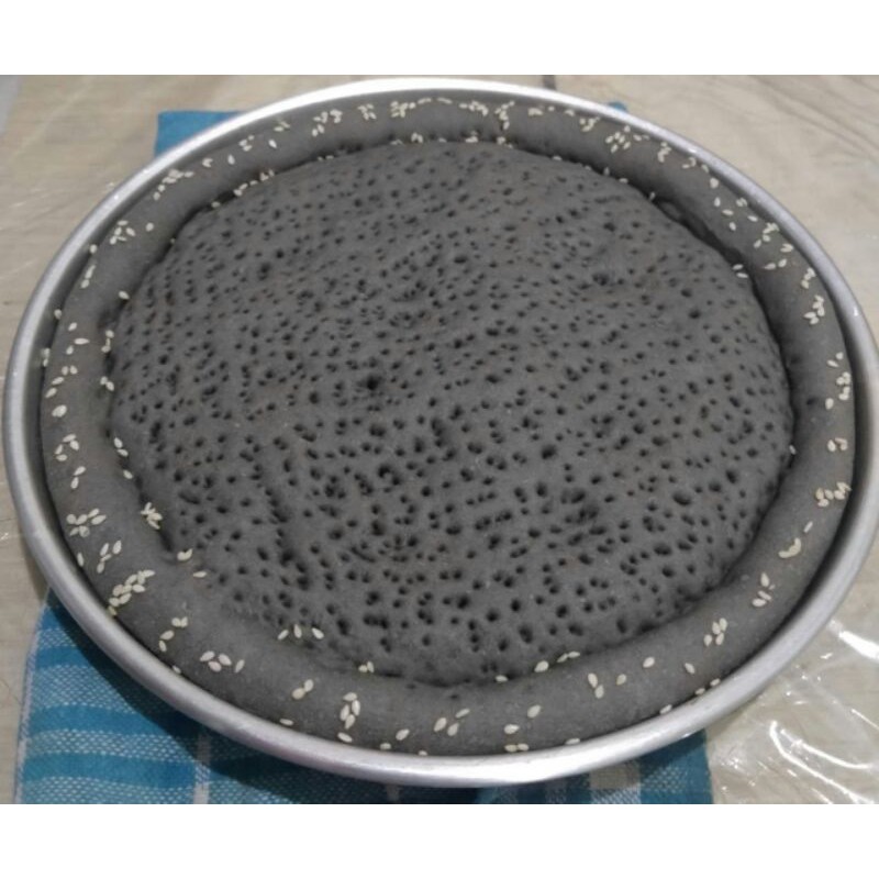 Dough black pizza/pizza base..minim 5 pizza.