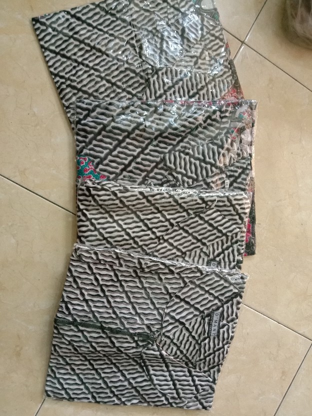 Cod - Dt Collection - Kemeja Batik Pria Motif Morena  Abu Lengan Pendek