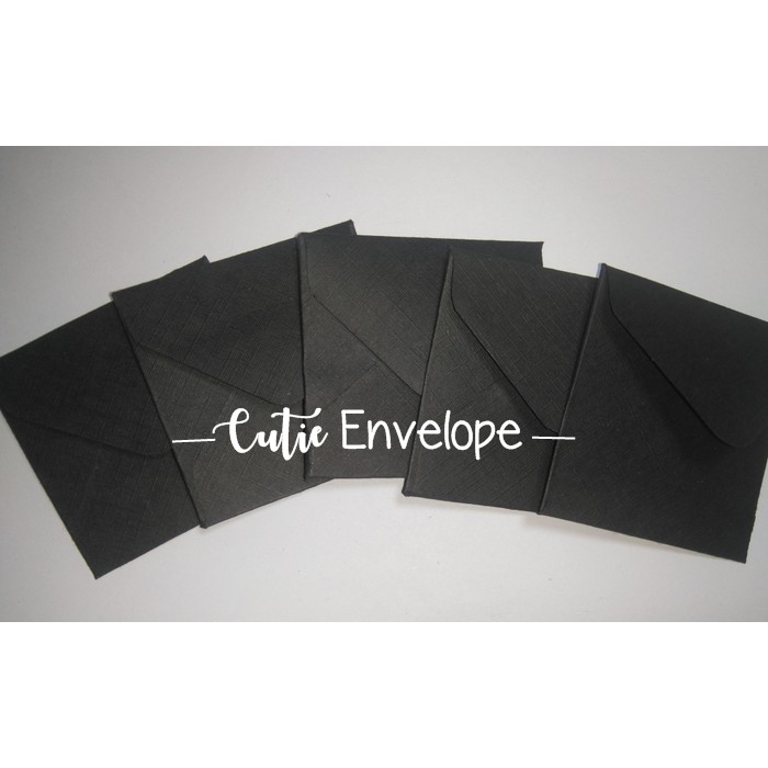 

Amplop warna hitam custom ukuran 4x6 cm