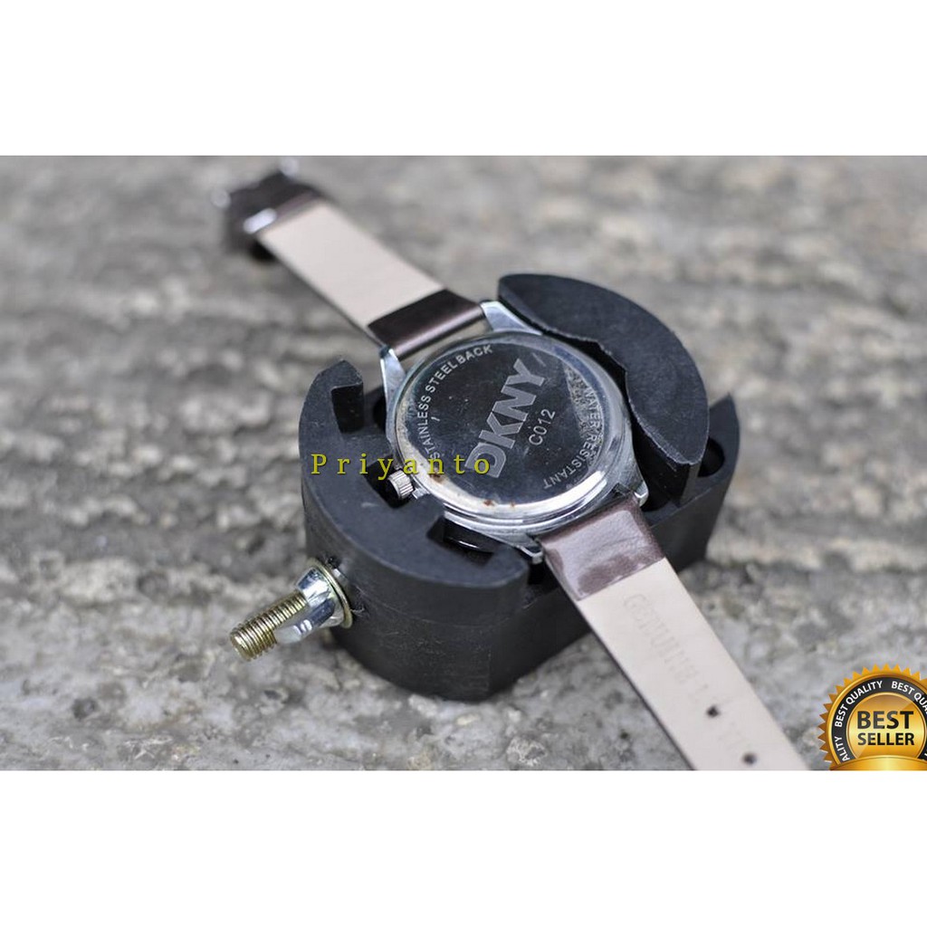 Holder casing case jam tangan untuk service dan ganti battery