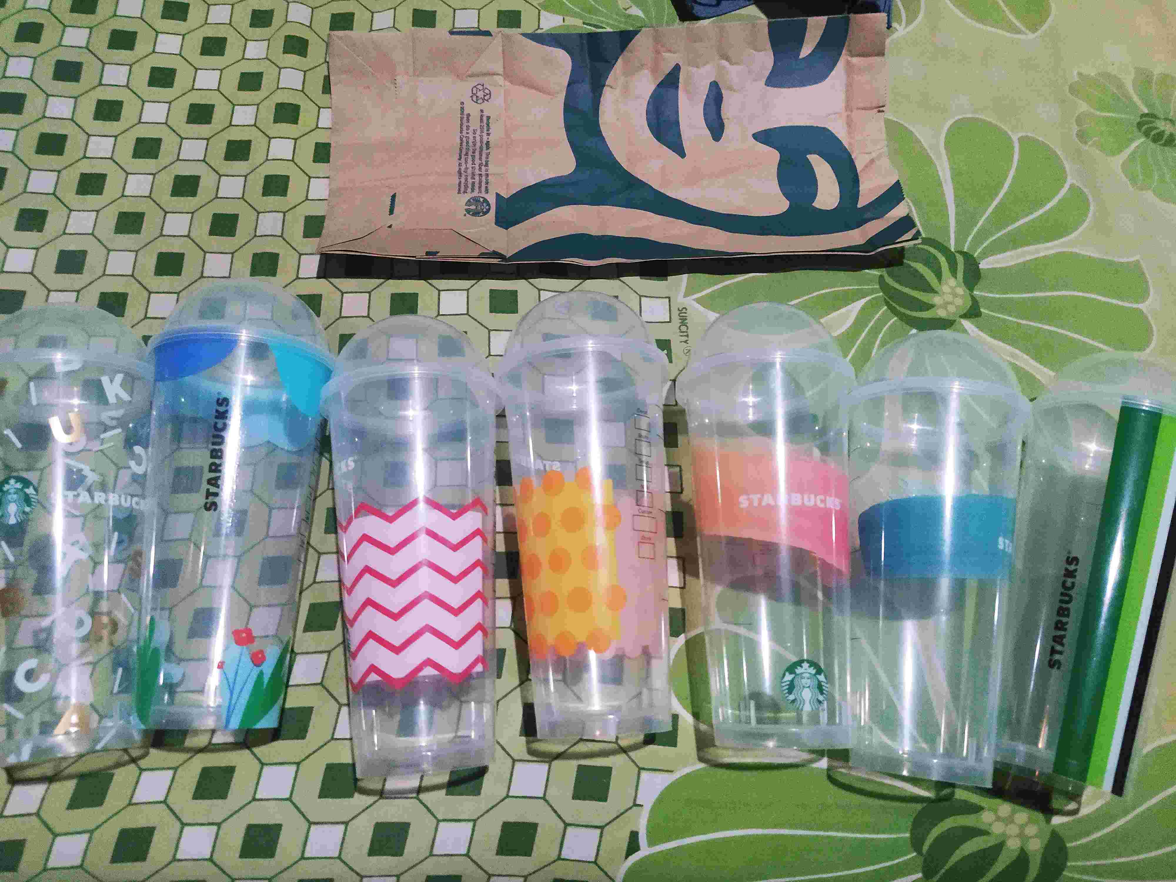 Starbucks Reusable Summer Cup, Harga Sudah Termasuk Bubble Wrap
