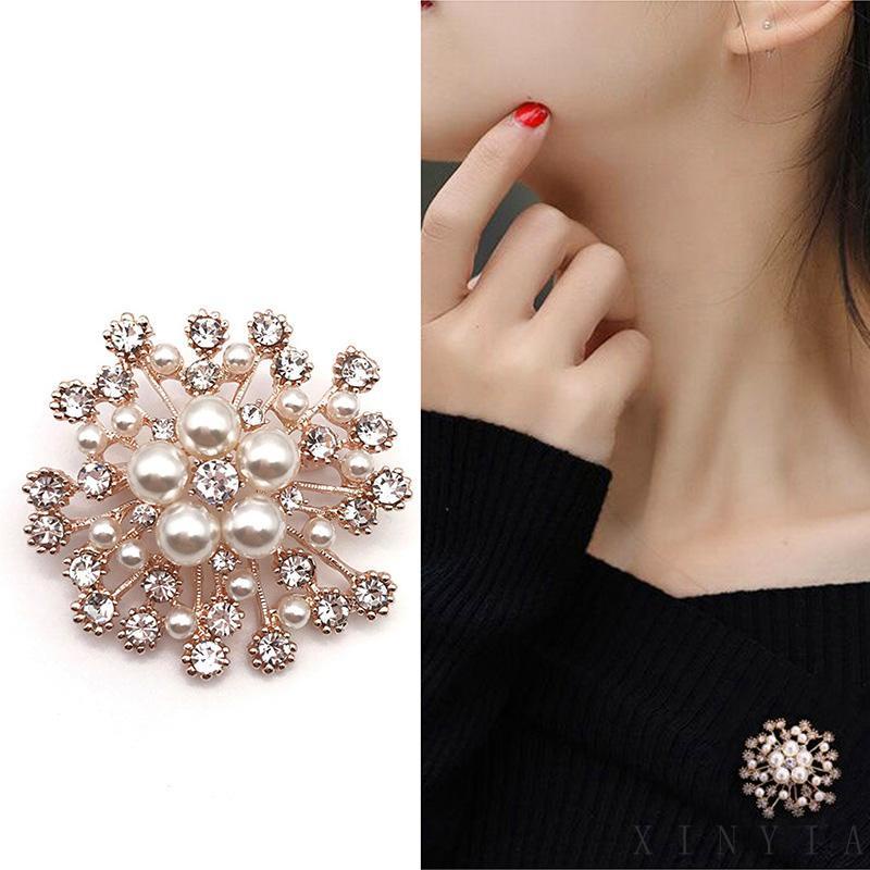 【Bayar di tempat】kepingan salju berlian brooch fashion aksesoris korean wanita pakaian pins impor berkualitas tinggi Aksesoris Pakaian Wanita