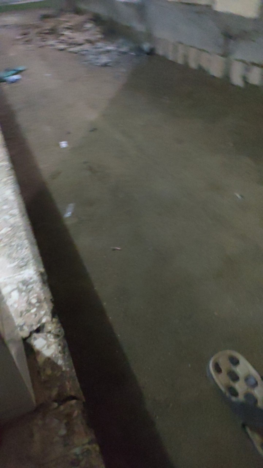 Body Pelor Hitam Muller