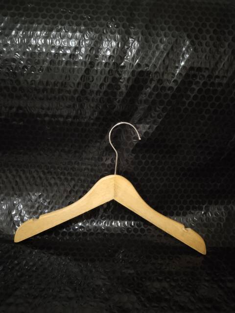 Hanger  KAYU  ANAK  NATULAR  (HARGA 3PCS)