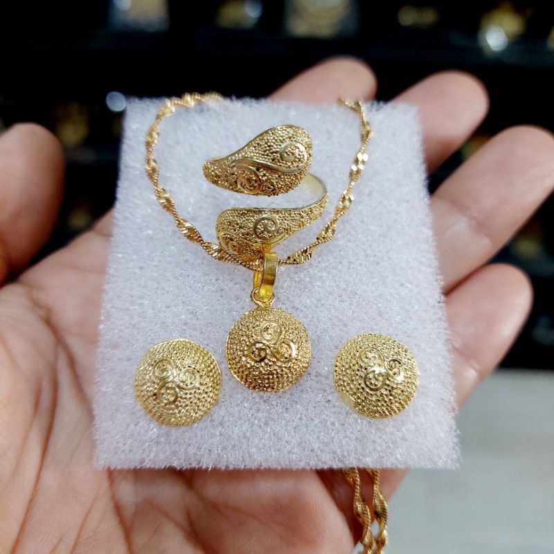 ready setliontin bali motip pasiran kalung xuping