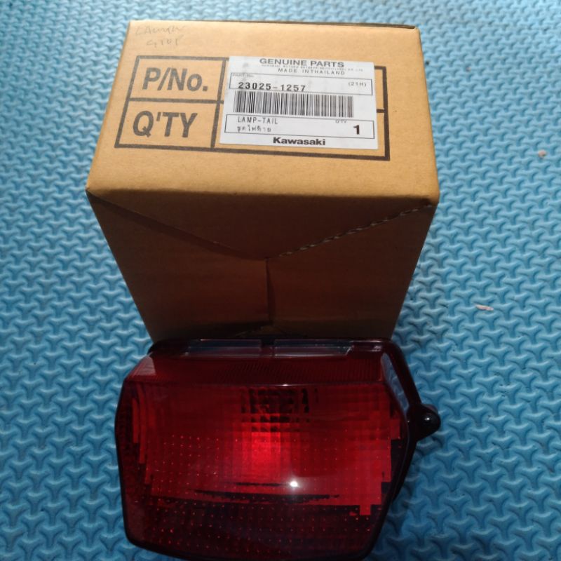 lampu stop/stop lamp belakang ninja 150 r original Kawasaki