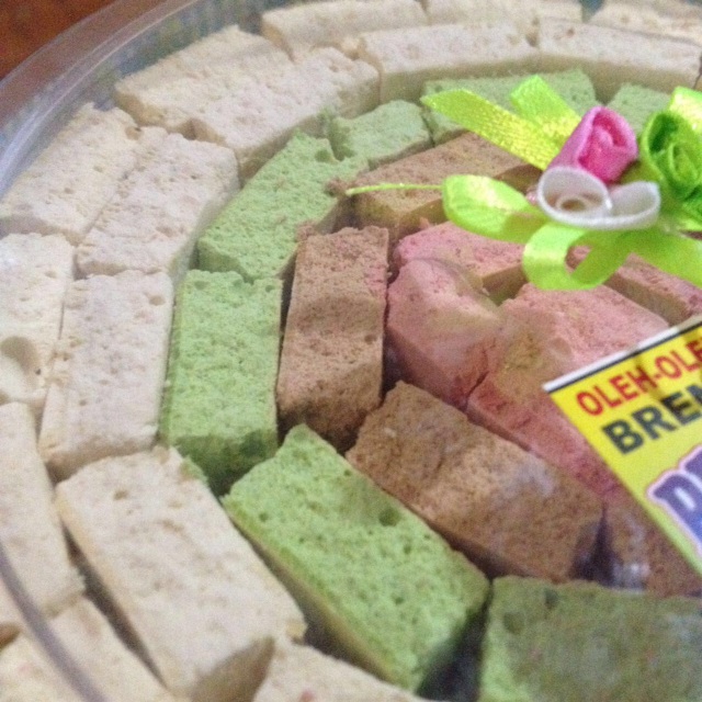 

Brem Toples Prihantini