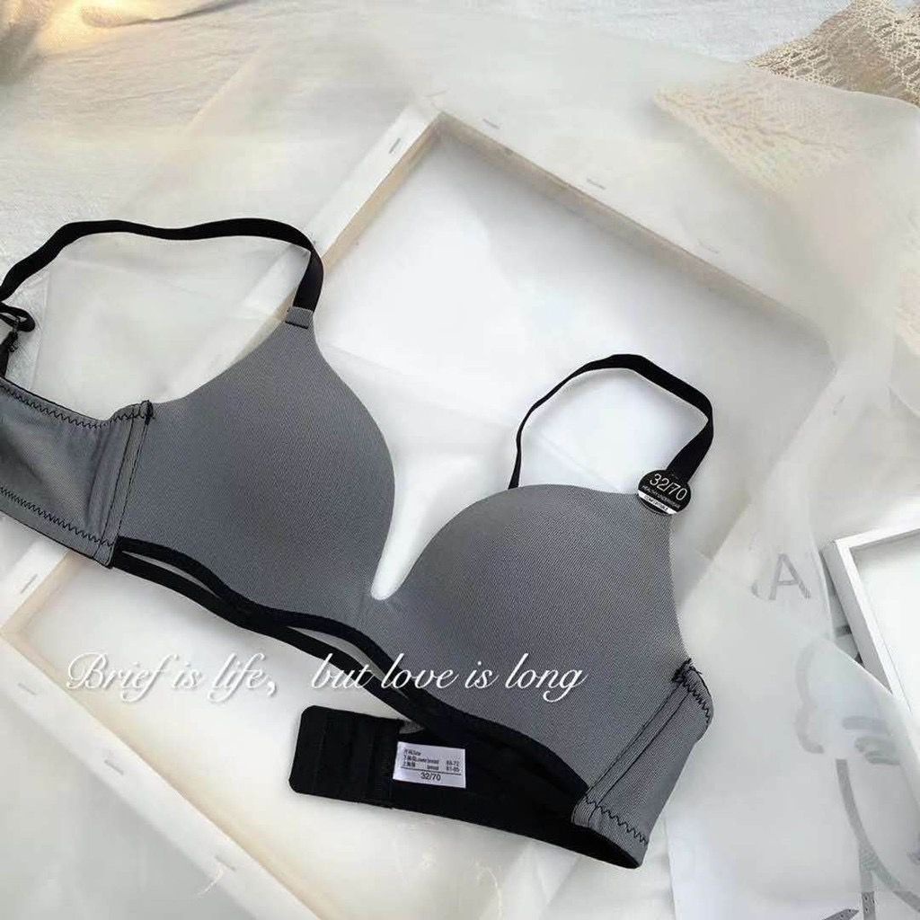 [ LINGERIE MASTER ] - (B-37) BRA WANITA TANPA KAWAT BAHAN RENDA IMPORT BH SOFT PUSH UP LEMBUT-B-37 Hitam