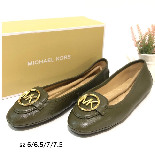 michael michael kors gilmore slide