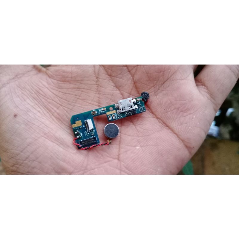 konektor cas hotwav m6 original copotan