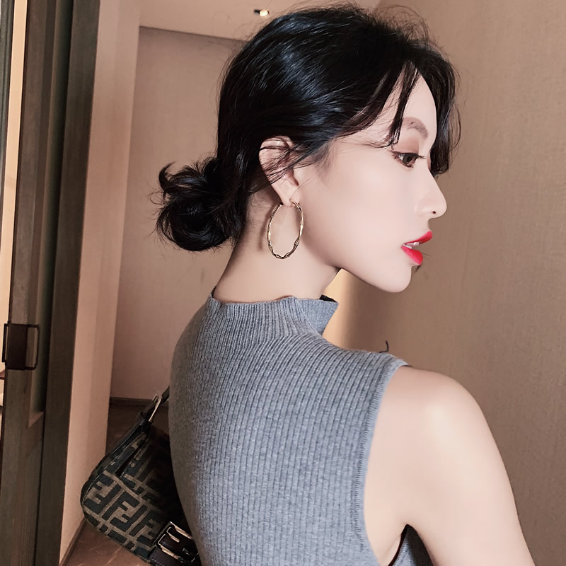 Gaya Korea Mode Temperamen Sederhana Anting Besar Kepribadian Gaya Keren Anting Besar Berlebihan