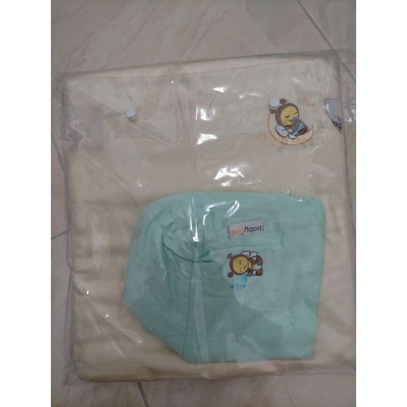 Preloved Babybee  Sloped Pillow With Case Bantal Bayi