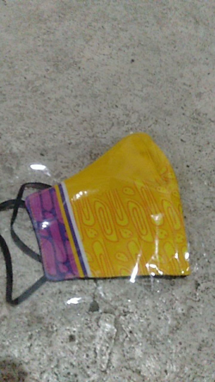 Masker Kain 2 Ply Korea Dewasa & Anak Lakers Nba Batik
