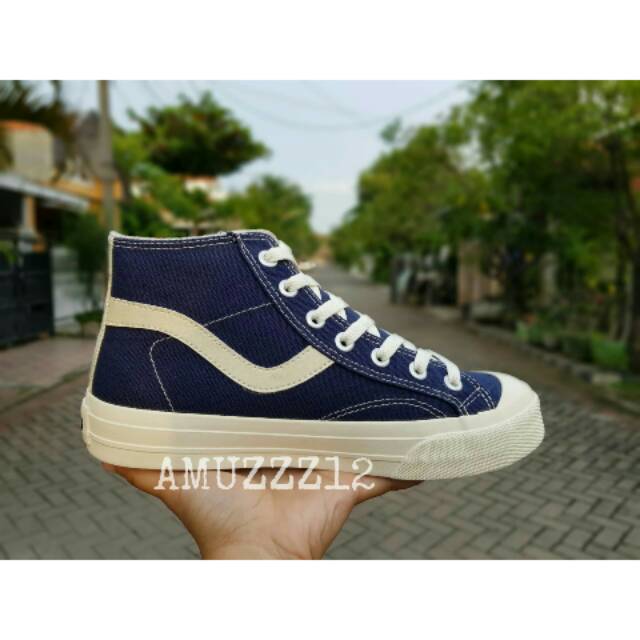 Ventela Public High Navy Original