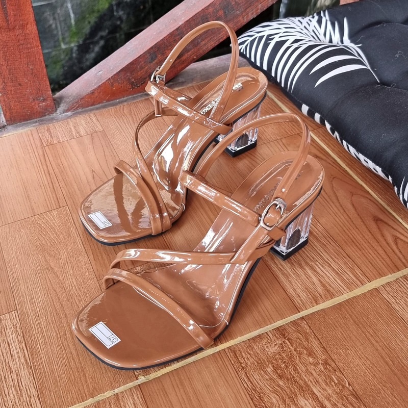 R9 MAXIMUM - Sepatu Wanita Gladiator Hak Kaca Renata Strappy Heels