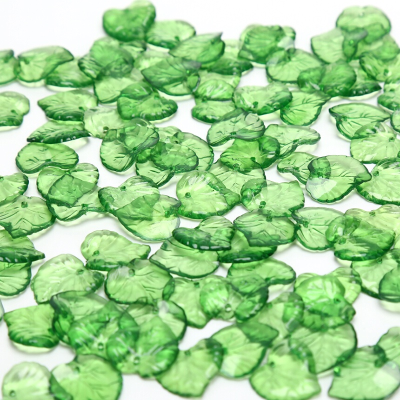 100pcs Liontin Bentuk Daun Hijau Bahan Akrilik Transparan Untuk Perhiasan