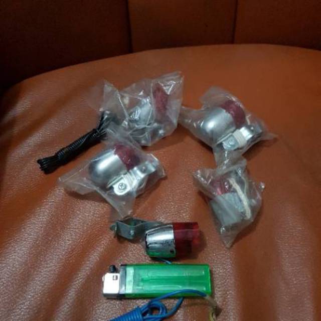 Lampu stopan sepeda minion mini onthel