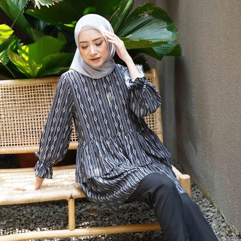 Anya Blouse Diana Restu