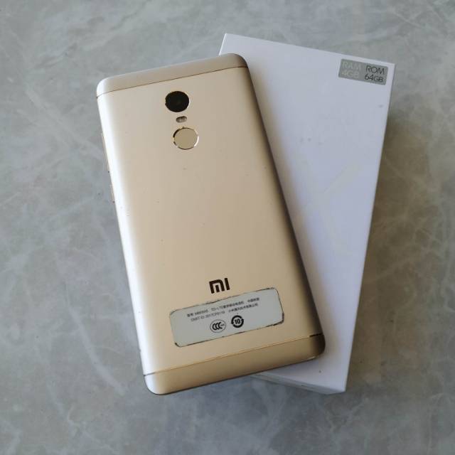 Xiaomi Redmi Note 4x ram 4 internal 64 gb seken
